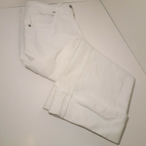 CHICOS-NWT-Platinum-Modern-Winter-White-Jean